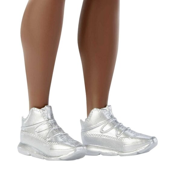 Barbie Fashion African American Ken Doll - Picture 5 of 9